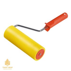 Trafalet pentru tapete 58x180-6 mm cu mîner