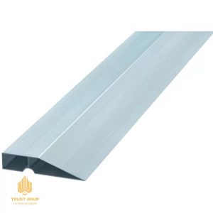 Dreptar tip trapez, 150 cm