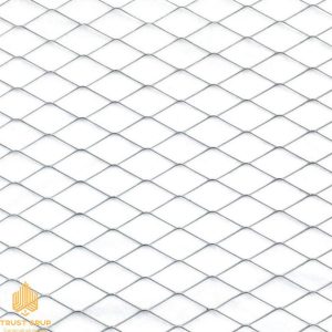 Plasă expandată zincată 10x25 mm